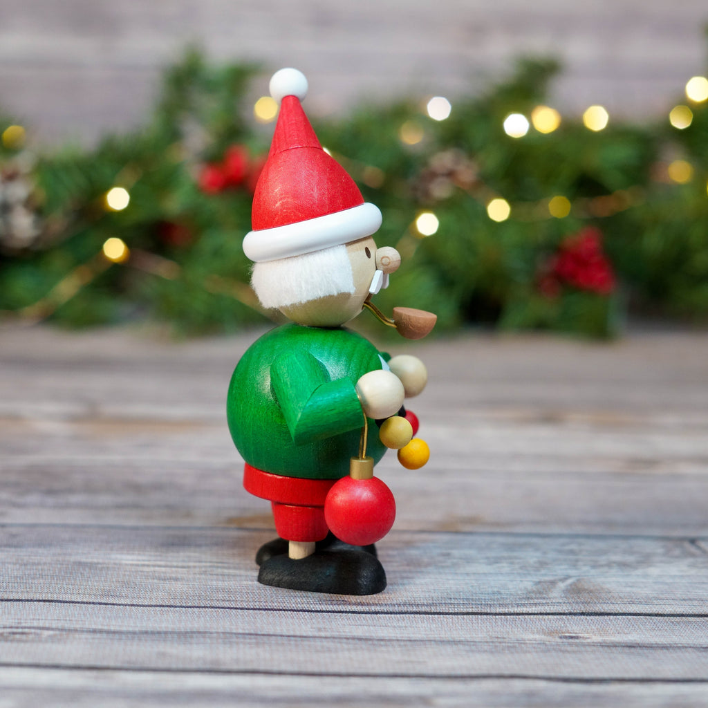 Rear view of Mini Santa Smoker displaying the bag of gifts
