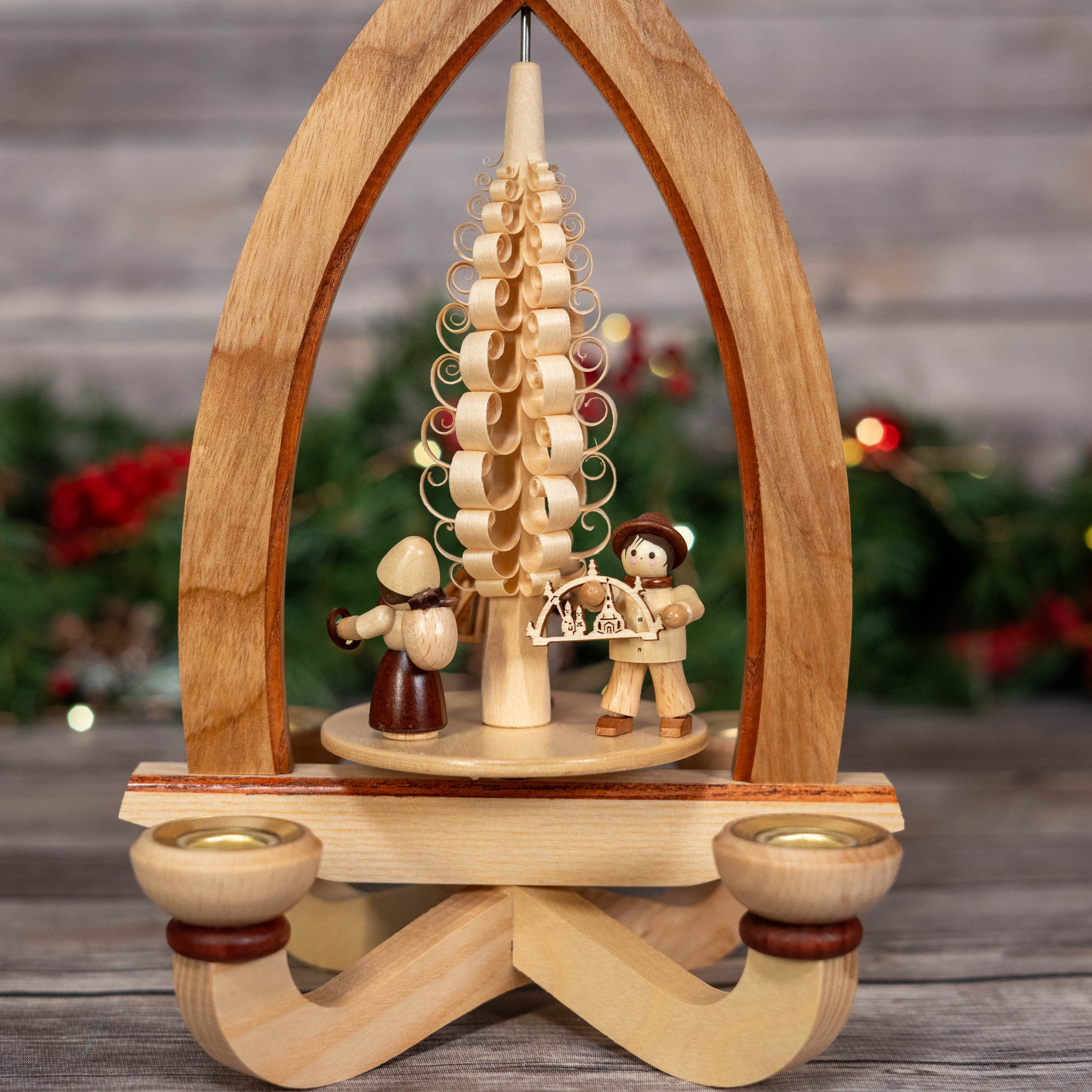 German Christmas Pyramid, 19x19x27 cm (7.5x7.5x10.5 in) – Seiffen Haus